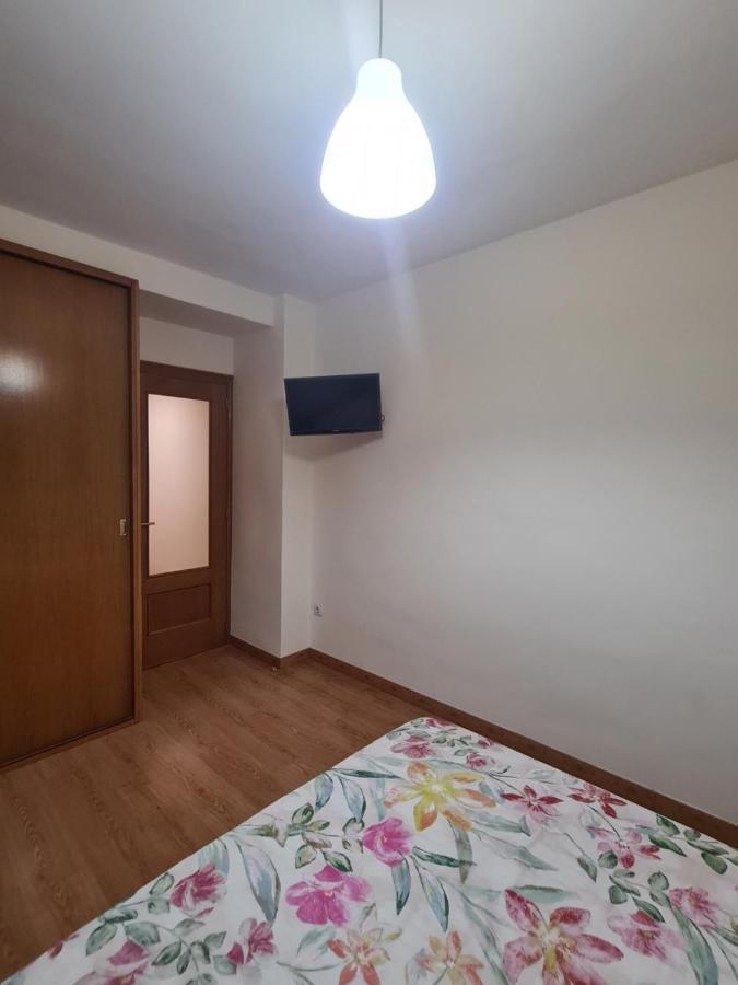 Habitacion Con Bano Privado- En Casa Familiar Beatriz Валенсия Экстерьер фото
